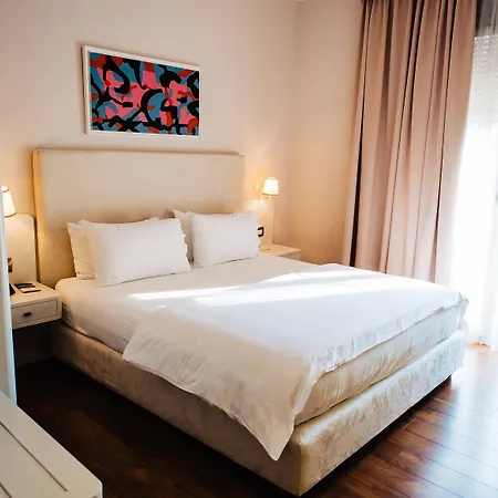 Hotell Sar'otel Boutique 4*