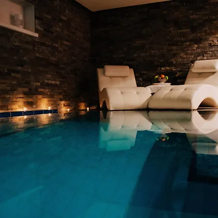 Sar'otel Boutique Hotell