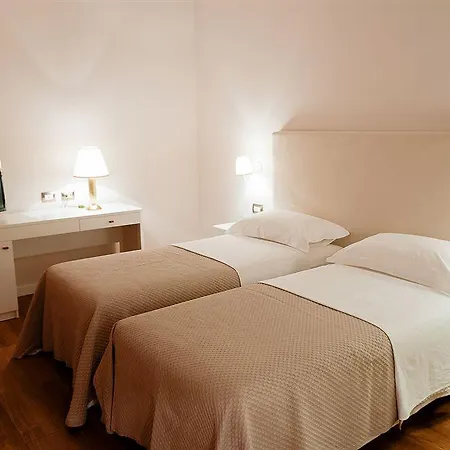 Sar'otel Boutique Hotell
