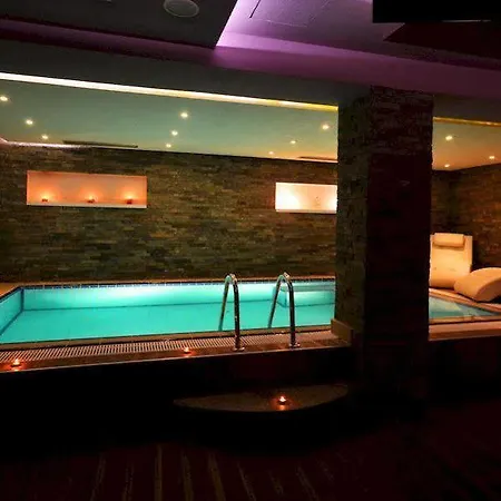 Sar'otel Boutique Hotell 4*