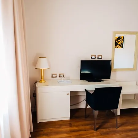 Hotell Sar'otel Boutique 4*