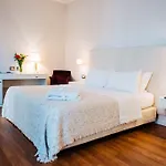Sar'otel Boutique ティラナ