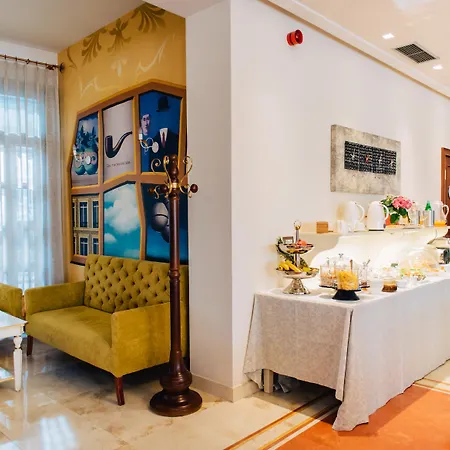 فندق Sar'otel Boutique تيرانا