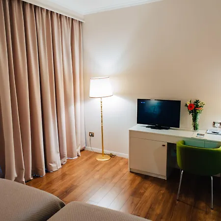 Sar'otel Boutique Szálloda 4*