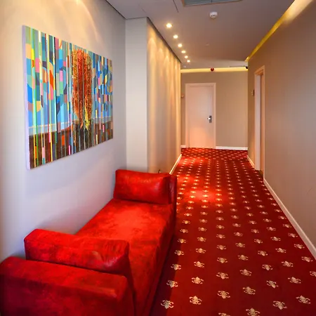 Sar'otel Boutique 4* Tirana