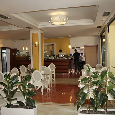 فندق Sar'otel Boutique 4*