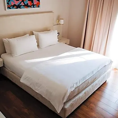 Sar'otel Boutique Τίρανα