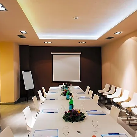 Sar'otel Boutique Hotel 4*