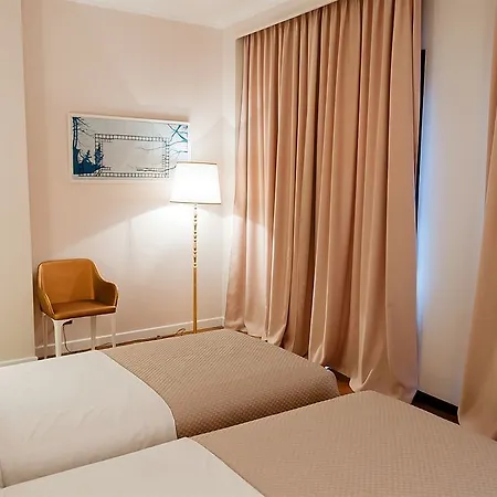 Hotel Sar'otel Boutique 4*